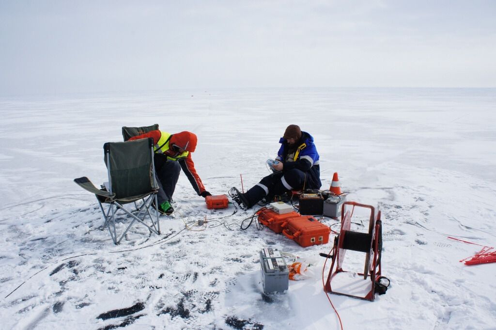 TEM survey with FastSnap; Transmitter loop connection