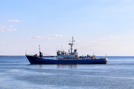 Oceanography studies setup